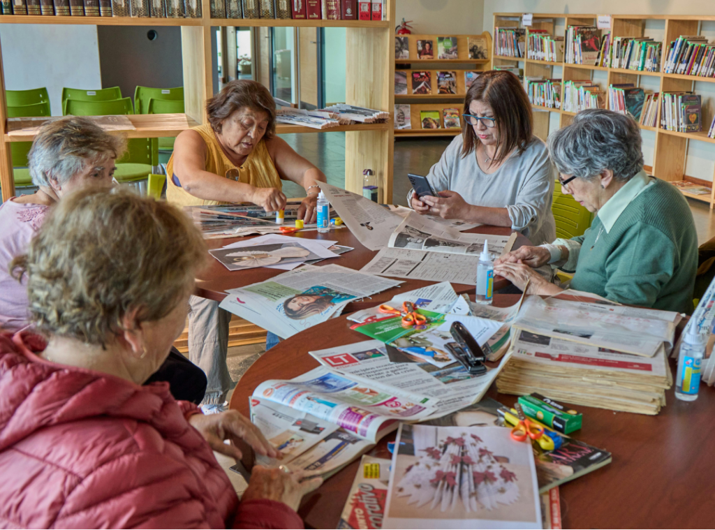 arts and crafts for seniors in assisted living